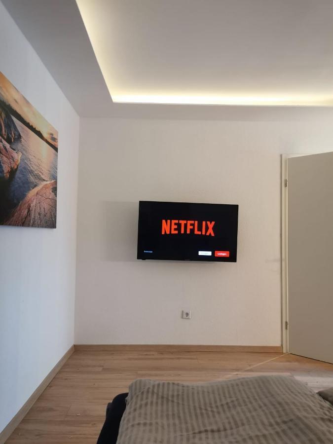 Frisch Sanierte Ferienwohnung 2 Min Vom Suedstrand - Balkon - Pay Tv Wilhelmshaven Esterno foto