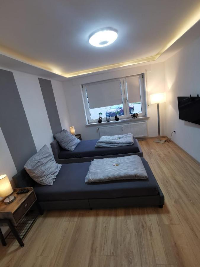 Frisch Sanierte Ferienwohnung 2 Min Vom Suedstrand - Balkon - Pay Tv Wilhelmshaven Esterno foto