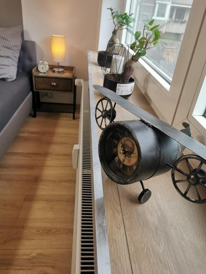 Frisch Sanierte Ferienwohnung 2 Min Vom Suedstrand - Balkon - Pay Tv Wilhelmshaven Esterno foto